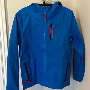 Vineyard vines she’ll rain jacket